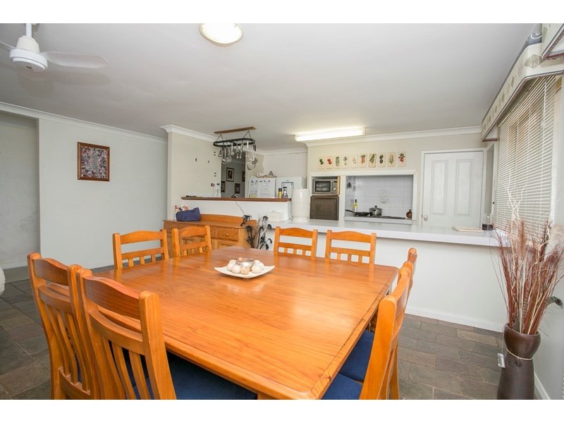 12 Gaza Court, Greenmount WA 6056