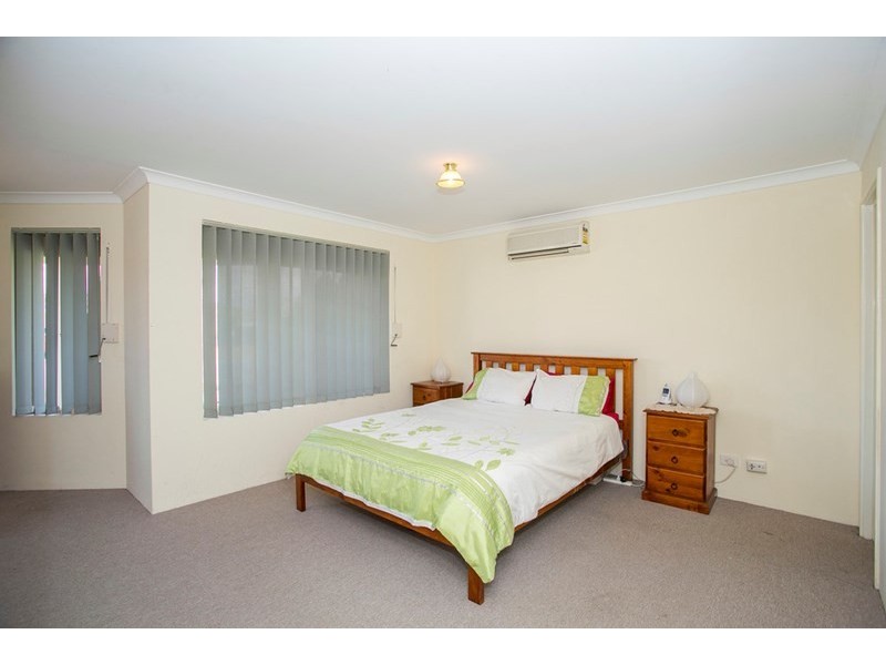 45 Lombardy Crescent, Caversham WA 6055