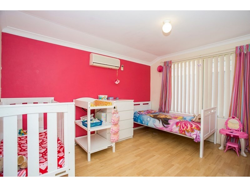 45 Lombardy Crescent, Caversham WA 6055