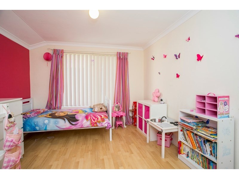 45 Lombardy Crescent, Caversham WA 6055