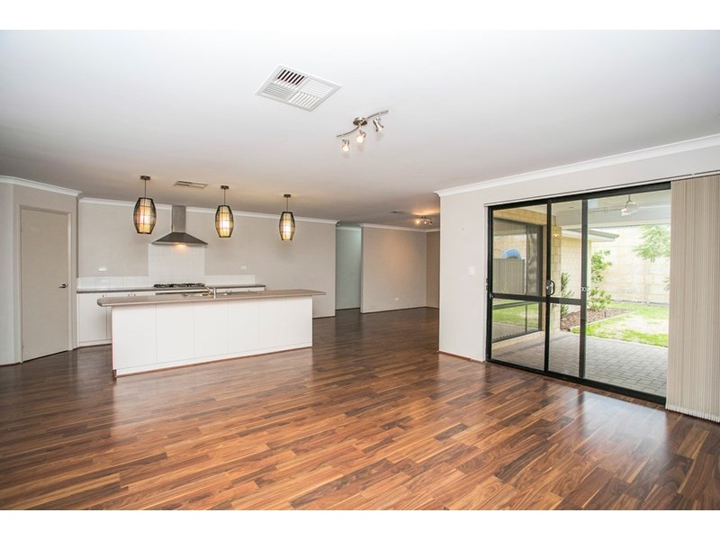 21 Delaney Road, Aveley WA 6069