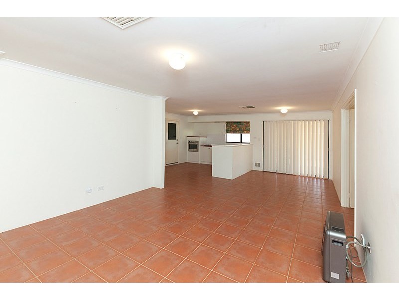 32 Weld Road, Swan View WA 6056
