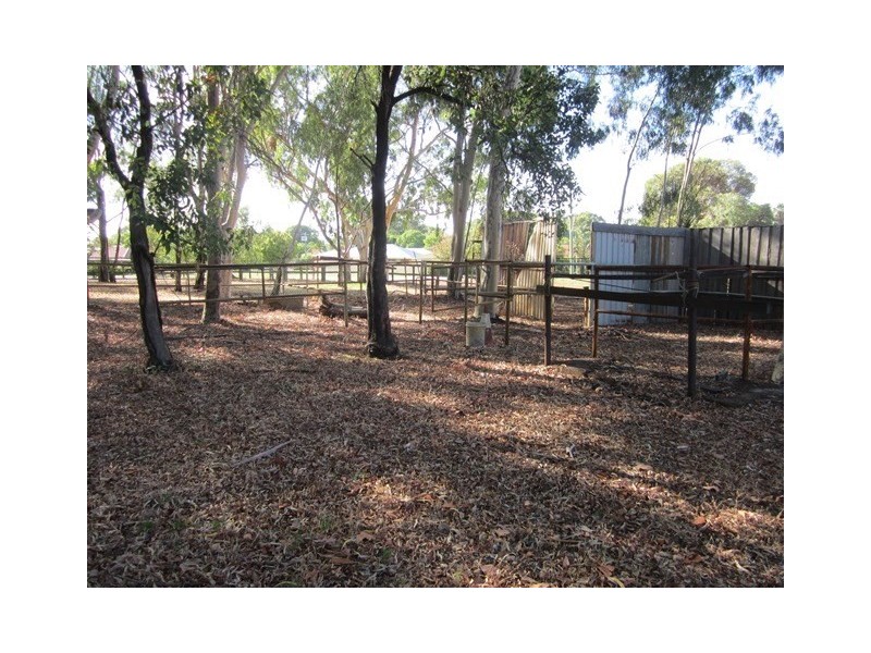 7 Baker Street, Hazelmere WA 6055