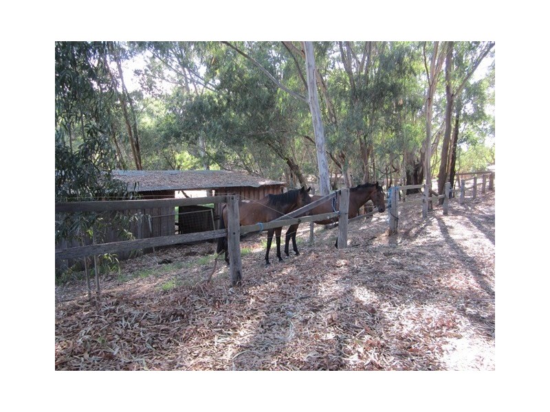 7 Baker Street, Hazelmere WA 6055
