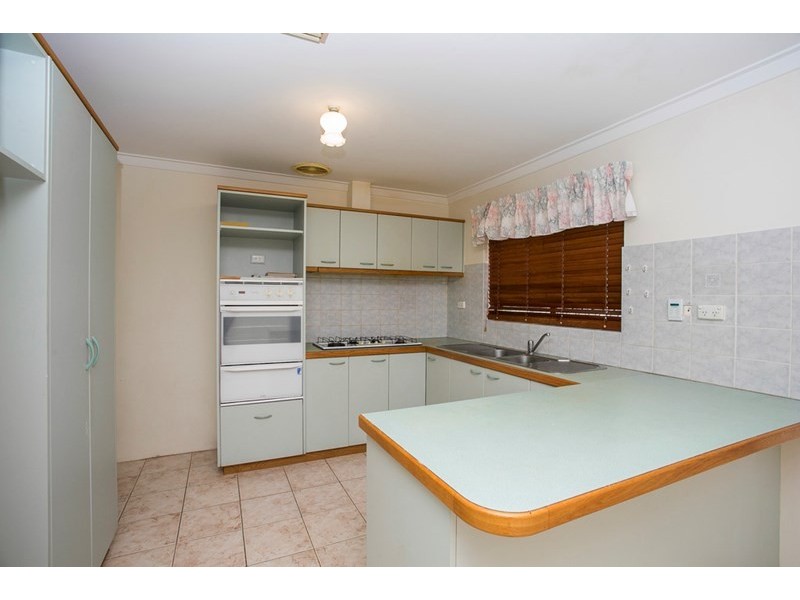 220A Blackadder Road, Swan View WA 6056