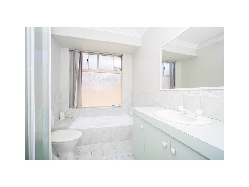 7 MELLAR Court, Midland WA 6056
