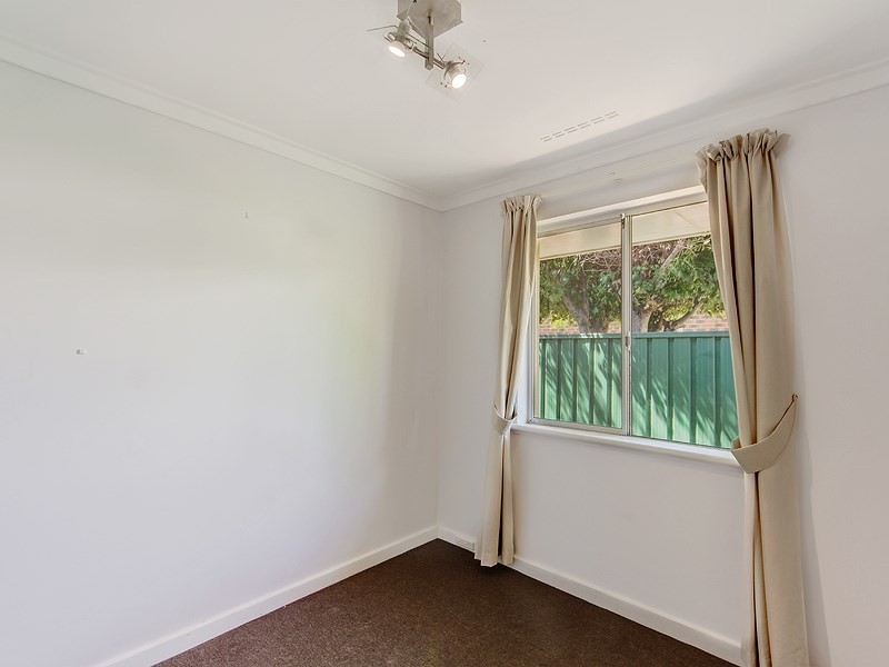5A Eric Street, Midland WA 6056