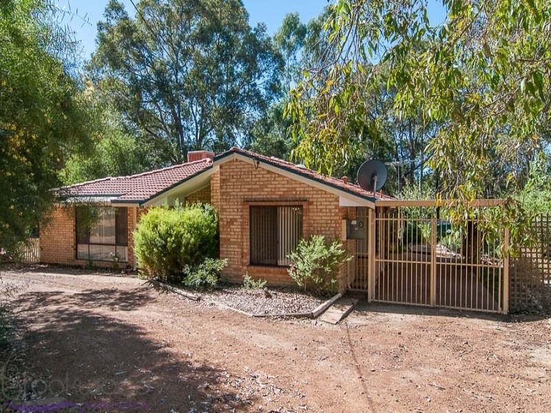 20 WHITE Street, Mount Helena WA 6082