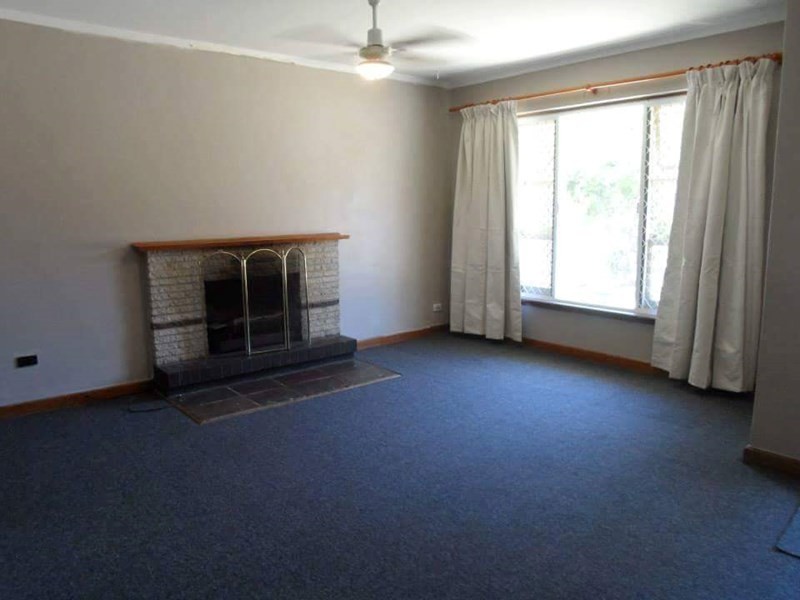 5 Hamilton Terrace, Greenmount WA 6056