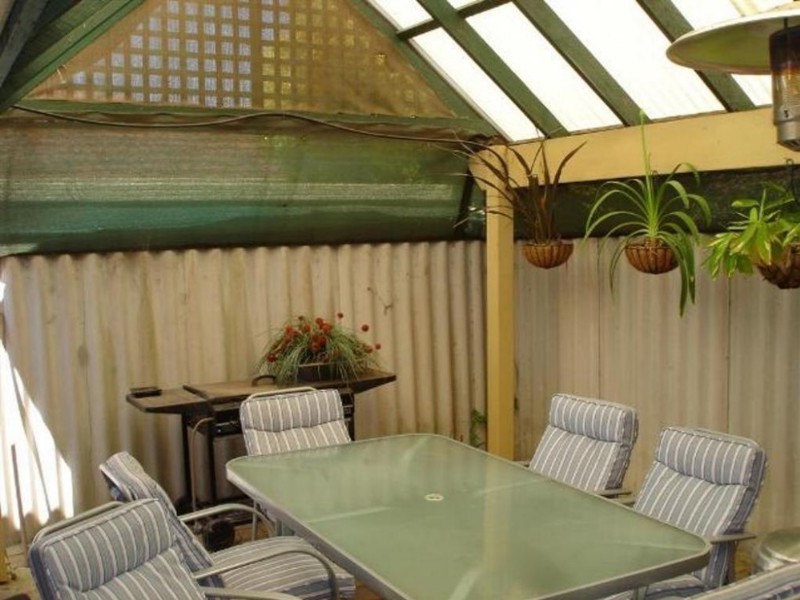 12/1 Park Road, Midvale WA 6056