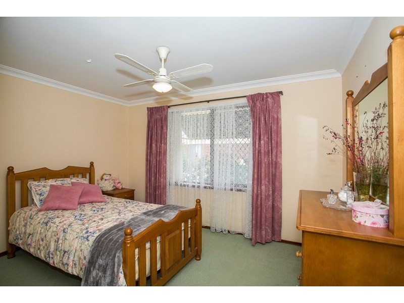 3/26 Charlbury Way, Eden Hill WA 6054