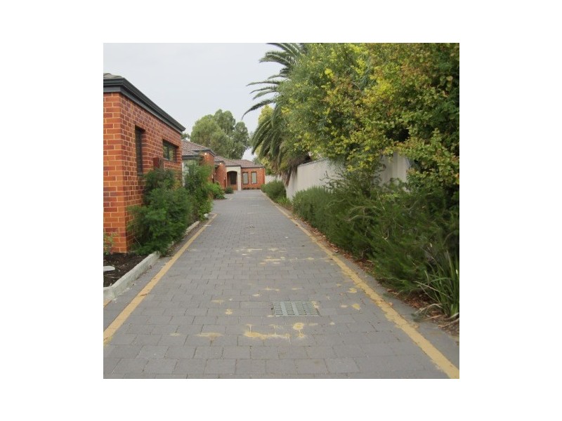 2/24 Cope Street, Midland WA 6056