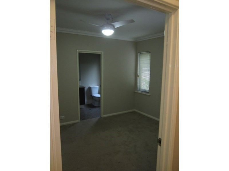 2/24 Cope Street, Midland WA 6056