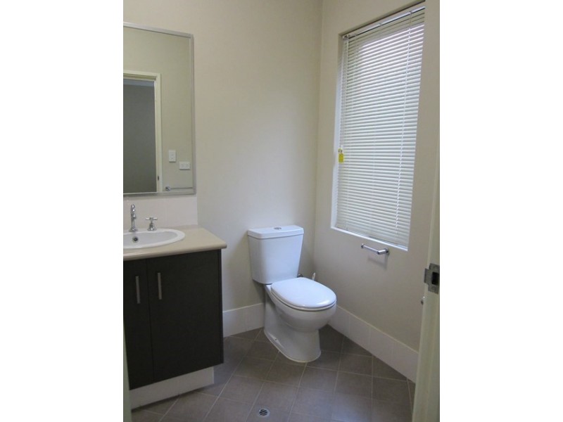 2/24 Cope Street, Midland WA 6056