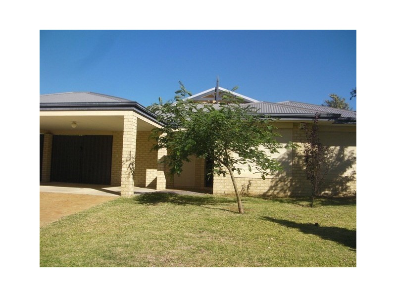 23 Whimbrel Green, High Wycombe WA 6057