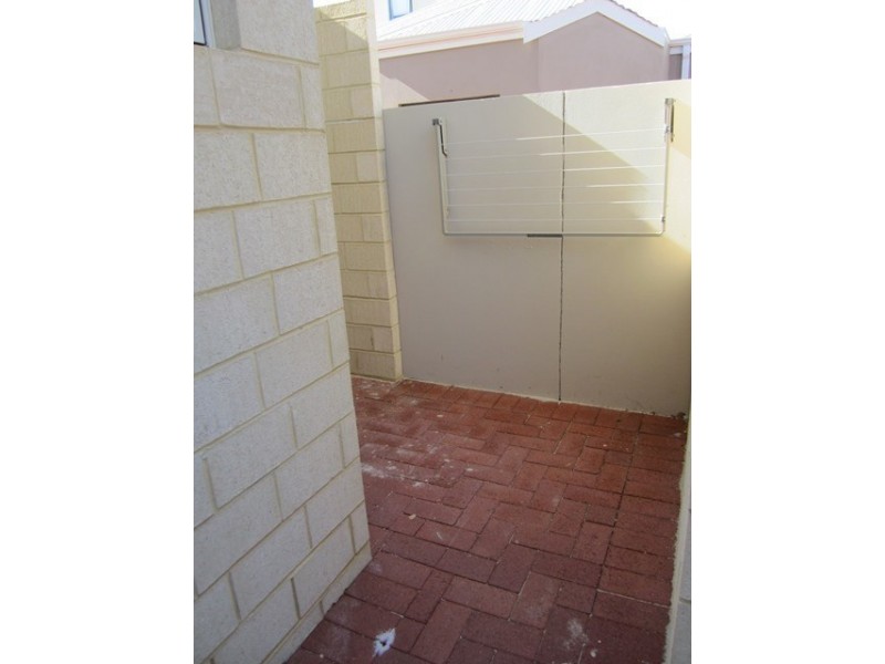3/18 Byers Road, Midland WA 6056
