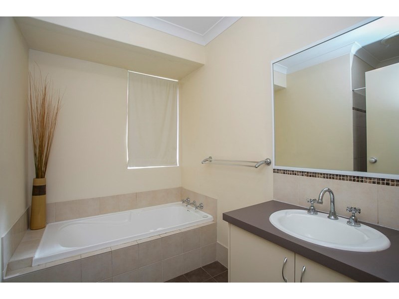 14A Salisbury Road, Midvale WA 6056