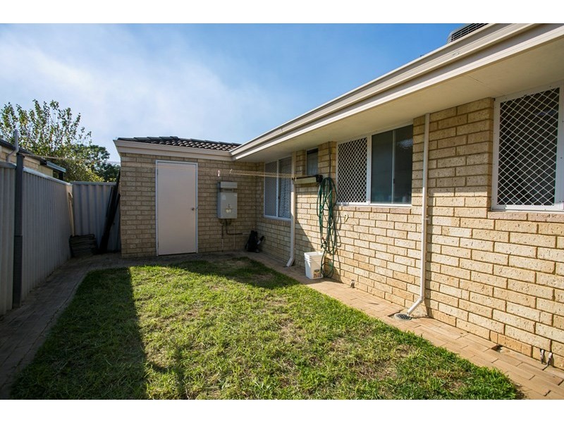 U4, 11 Mathoura Street, Midland WA 6056