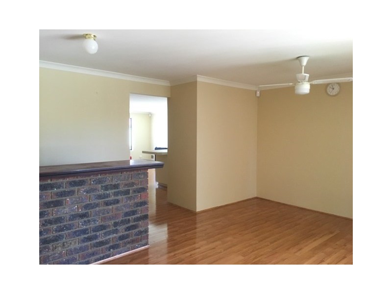 51 Lombardy Crescent, Caversham WA 6055