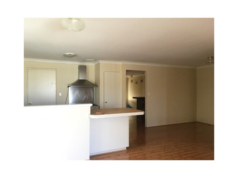51 Lombardy Crescent, Caversham WA 6055