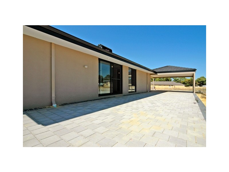 29 Holywell Street, Middle Swan WA 6056