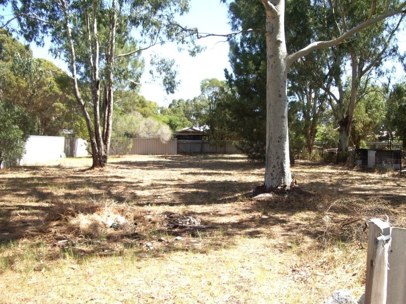 143 Railway Parade, Upper Swan WA 6069