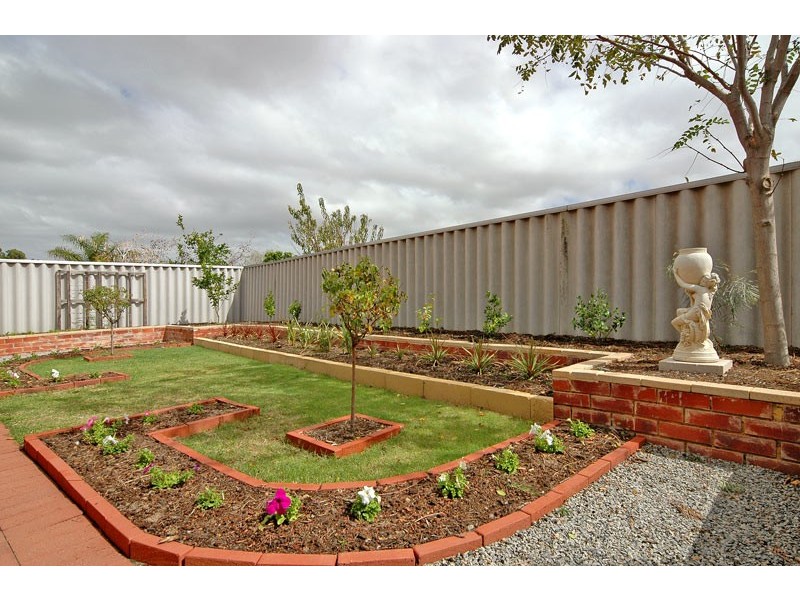 65 Stratton Boulevard, Stratton WA 6056