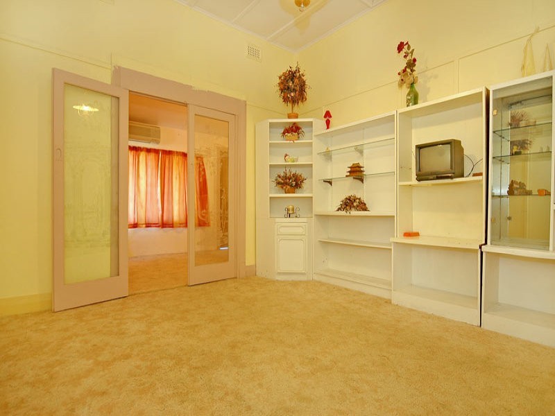 36 Marlboro Road, Swan View WA 6056