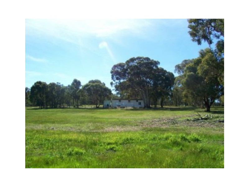 24 Teatree Road, Bindoon WA 6502