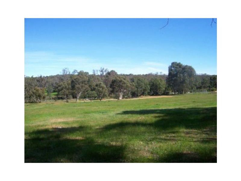 24 Teatree Road, Bindoon WA 6502