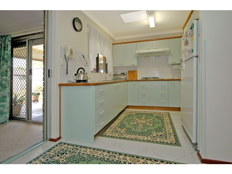 16 Baileys Retreat, Morley WA 6062