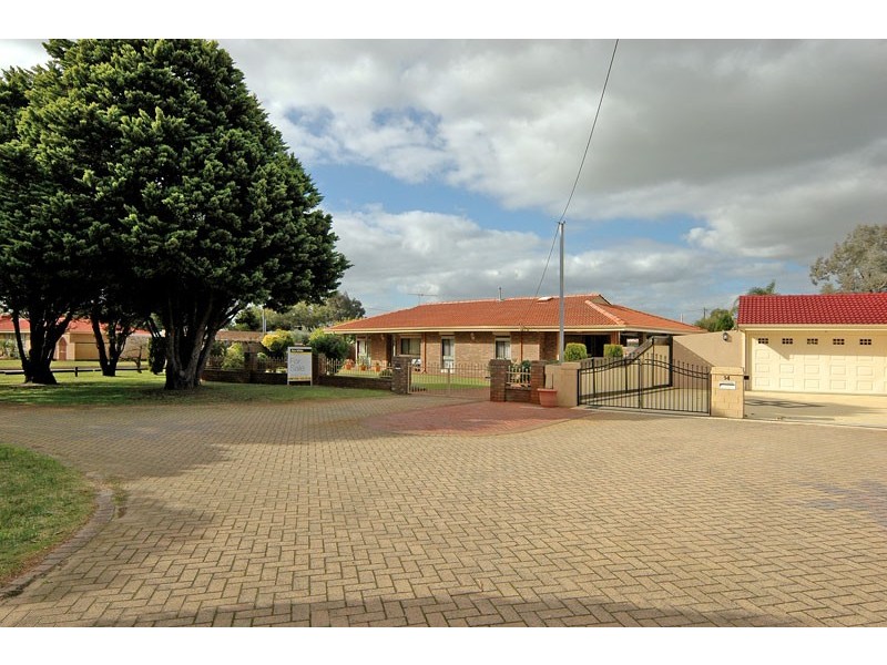 16 Baileys Retreat, Morley WA 6062