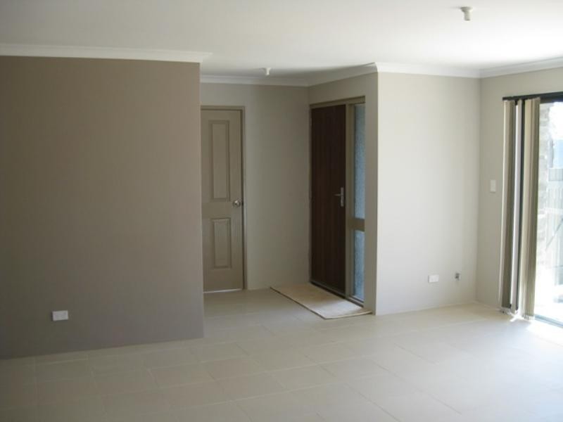 1/111 Ferguson Street, Midland WA 6056