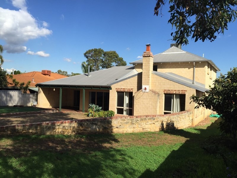 114 Innamincka Road, Greenmount WA 6056