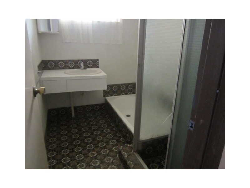 13 Beaconsfield Avenue, Midvale WA 6056