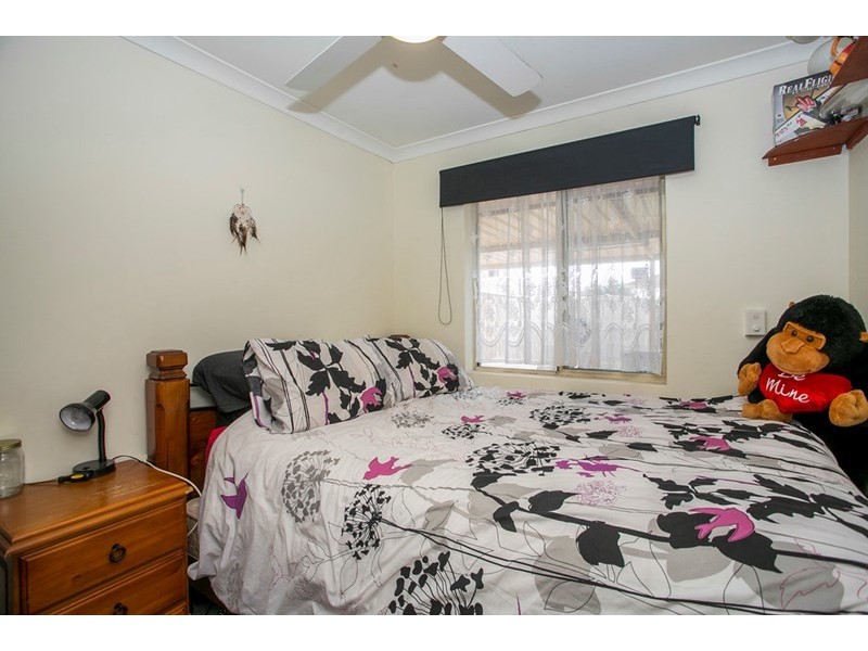17 Borah Court, Caversham WA 6055