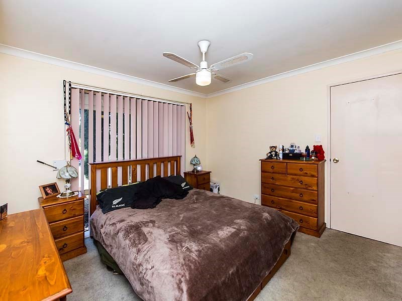 15 Garnsworthy Grove, Stratton WA 6056