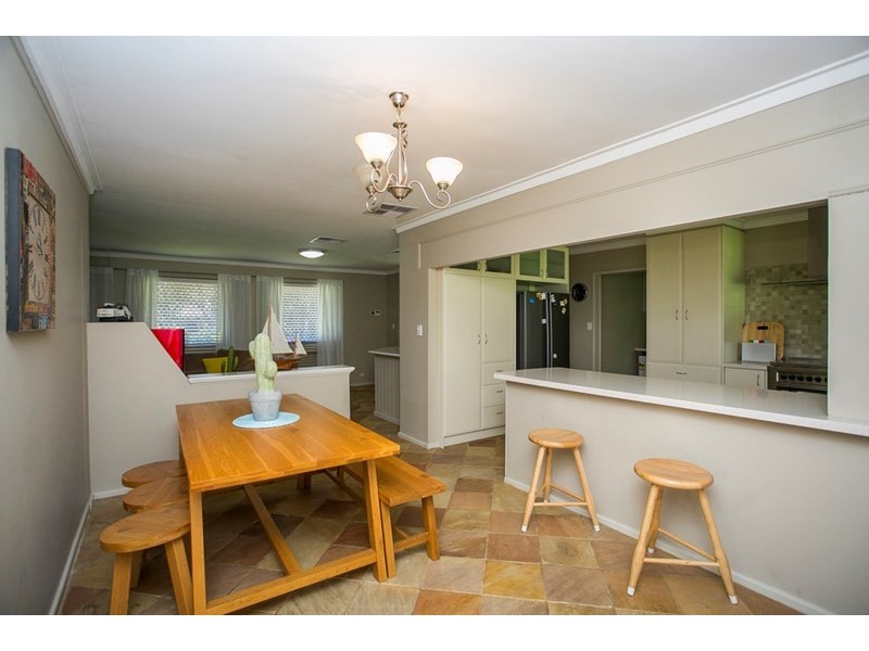 4 Mary Street, Hazelmere WA 6055