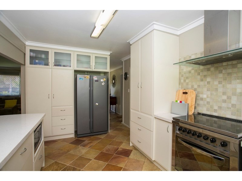 4 Mary Street, Hazelmere WA 6055