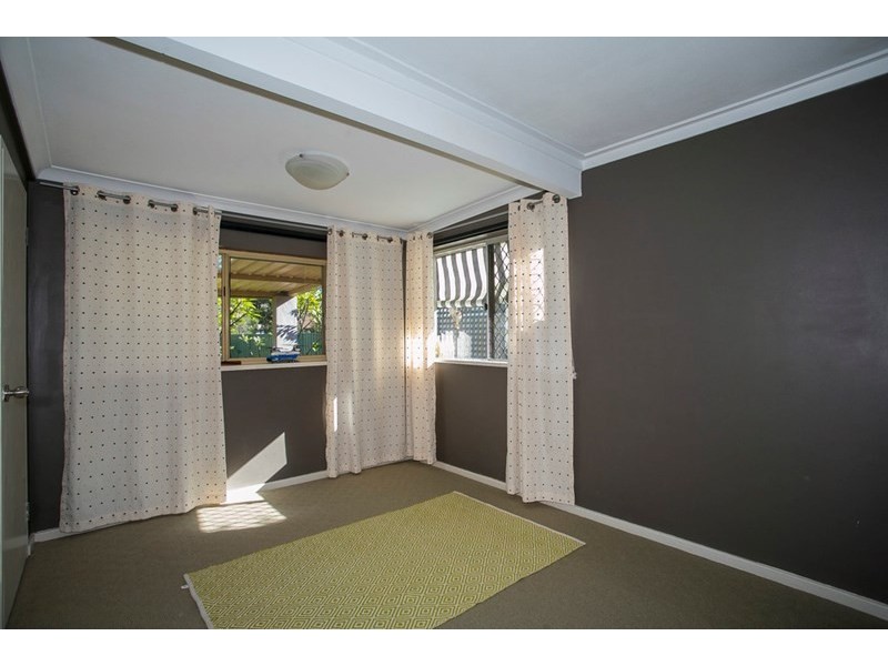 4 Mary Street, Hazelmere WA 6055