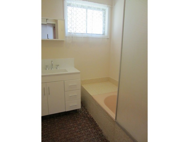 68 Wellaton Street, Midland WA 6056