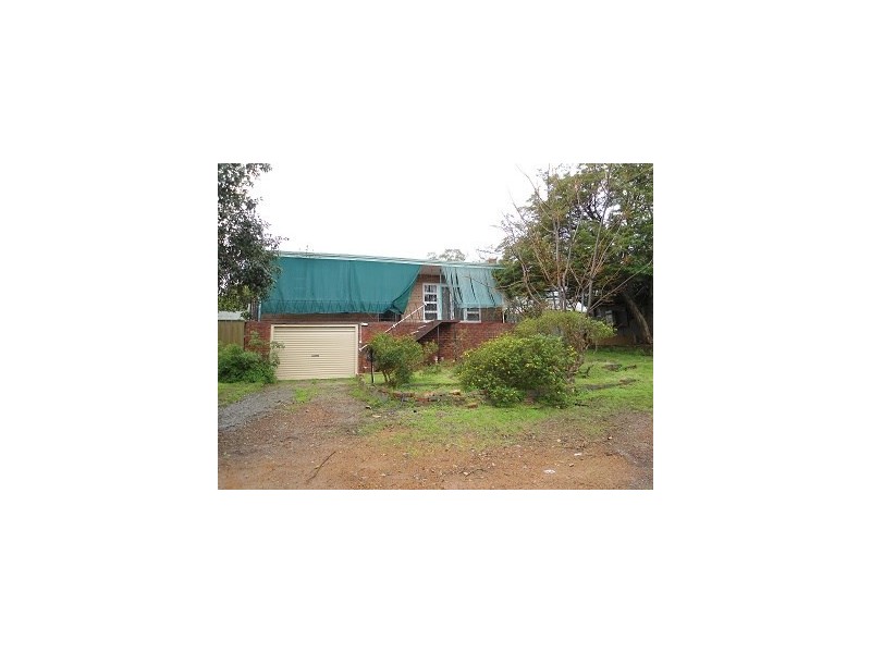 34 Swan View Road, Greenmount WA 6056