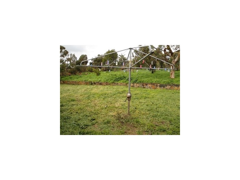 34 Swan View Road, Greenmount WA 6056