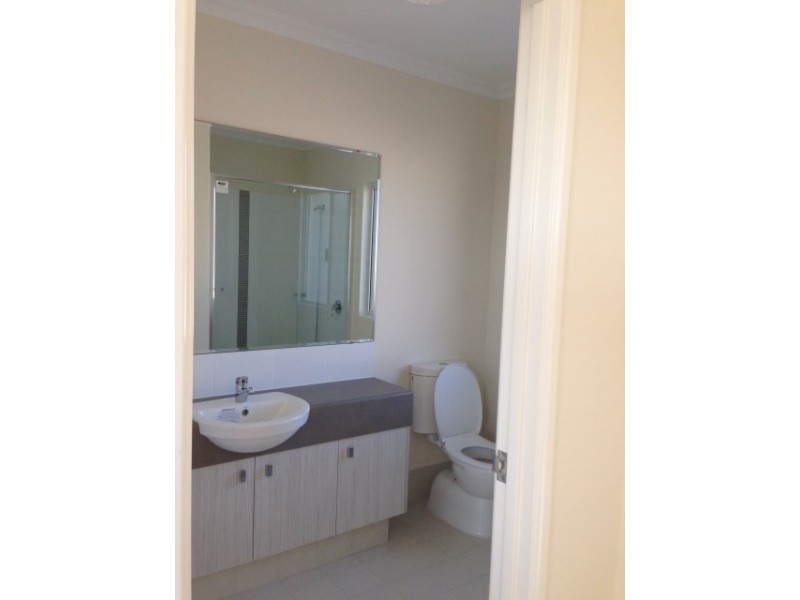 Unit 3, 2 Frost Street, Swan View WA 6056