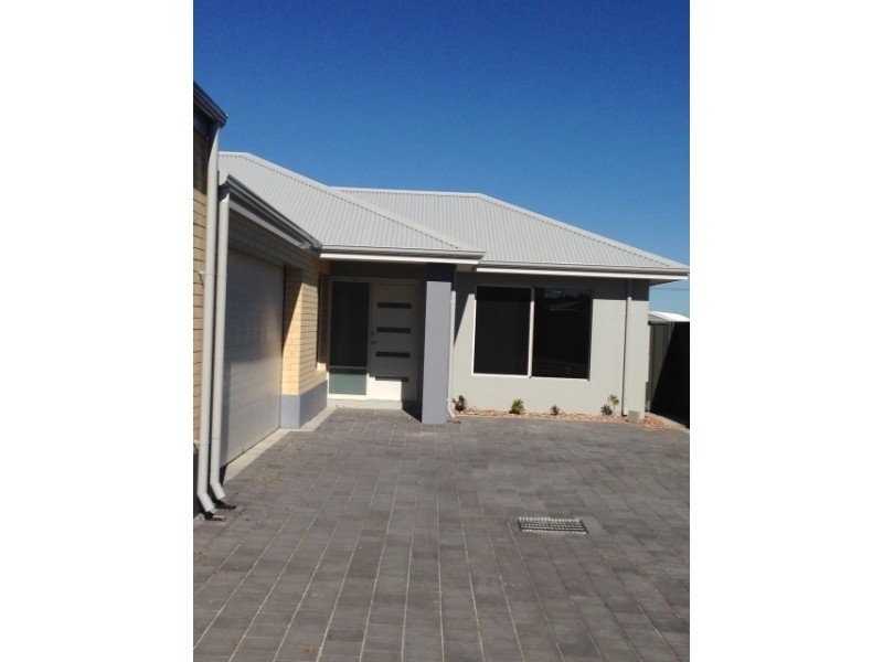 Unit 3, 2 Frost Street, Swan View WA 6056