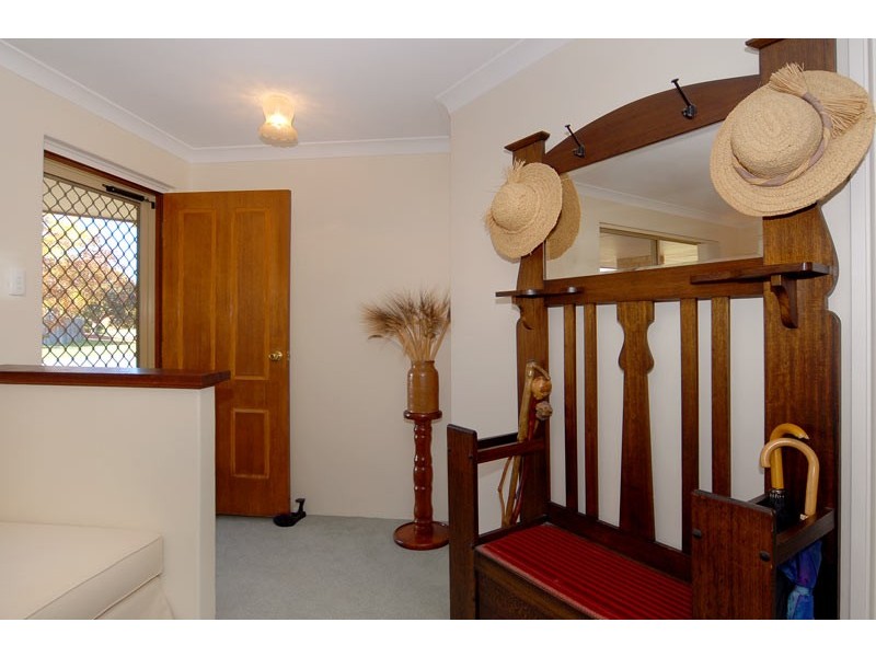 13 Wade Square, Stratton WA 6056