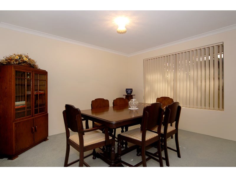 13 Wade Square, Stratton WA 6056