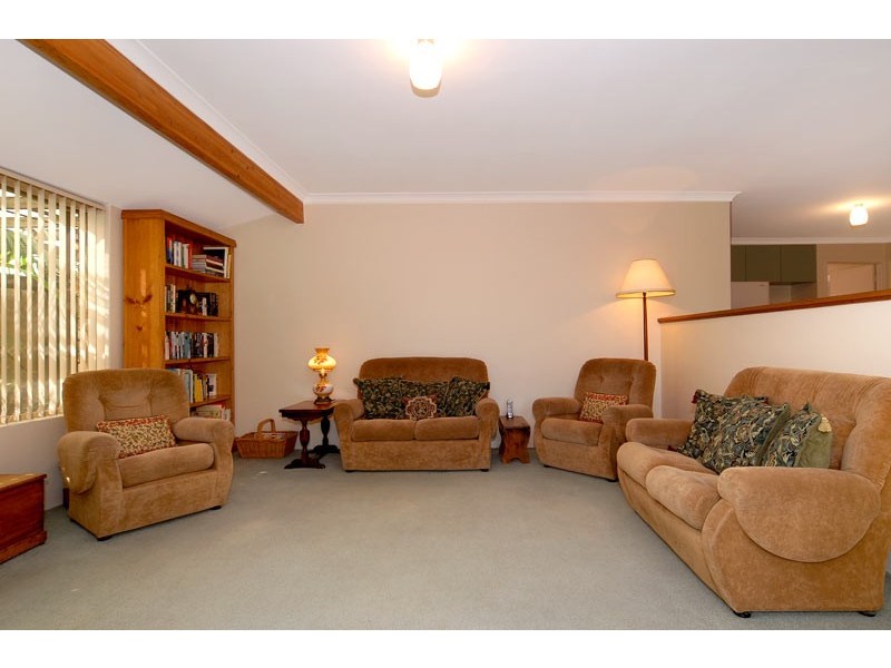 13 Wade Square, Stratton WA 6056