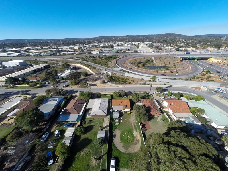 9 and 11 Beaconsfield Avenue, Midvale WA 6056