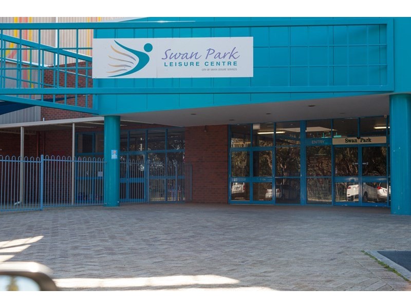 9 and 11 Beaconsfield Avenue, Midvale WA 6056